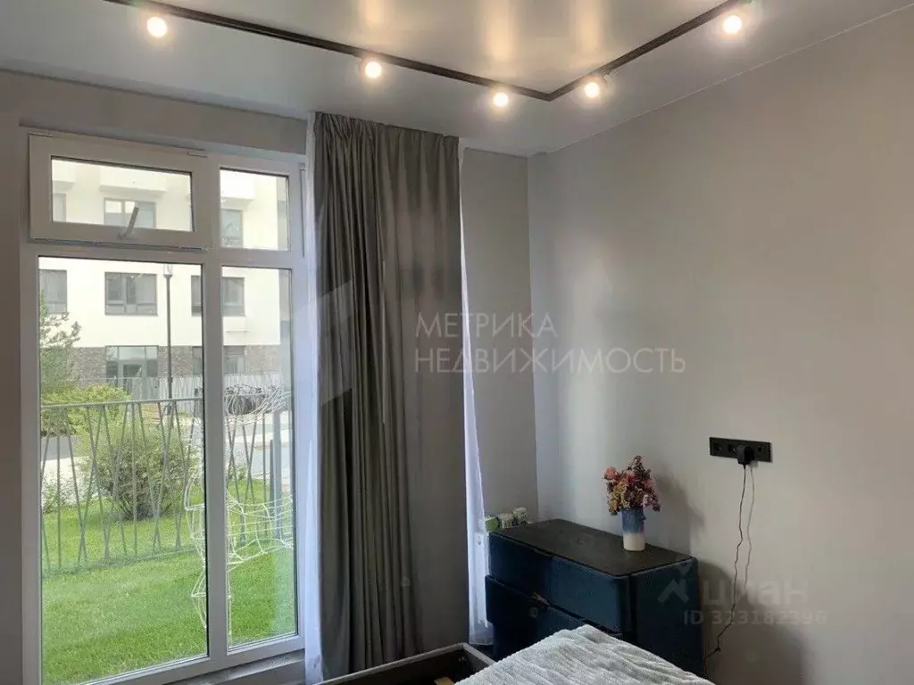 2-к кв. Тюменская область, Тюмень ул. Василия Шамова, 6 (63.3 м) - Фото 1