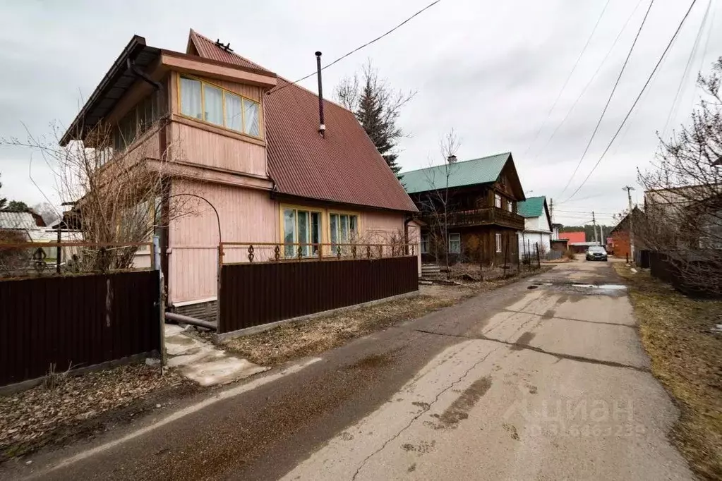 Дом в Иркутская область, Иркутский муниципальный округ, Дорожник СНТ ... - Фото 0