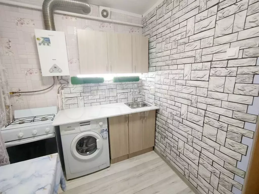 1-к. квартира, 31 м, 1/5 эт. - Фото 1
