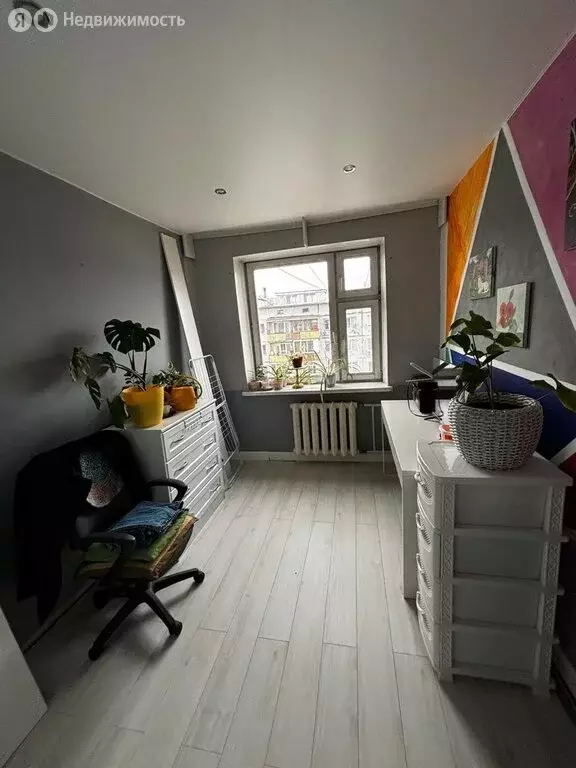 4-комнатная квартира: Якутск, улица Каландаришвили, 38/1 (70 м) - Фото 1