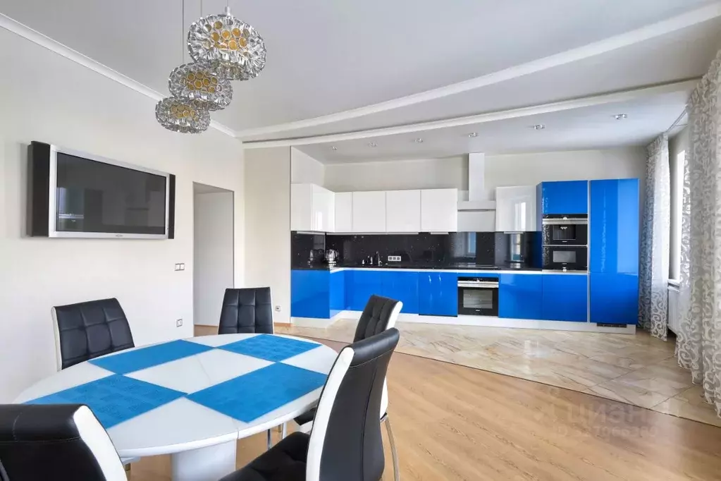 3-к кв. Санкт-Петербург ул. Беринга, 27к4 (143.0 м) - Фото 1