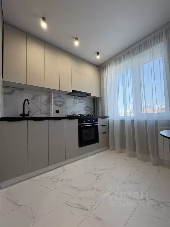 1-к кв. Башкортостан, Уфа ул. Юрия Гагарина, 12/1 (35.0 м) - Фото 0