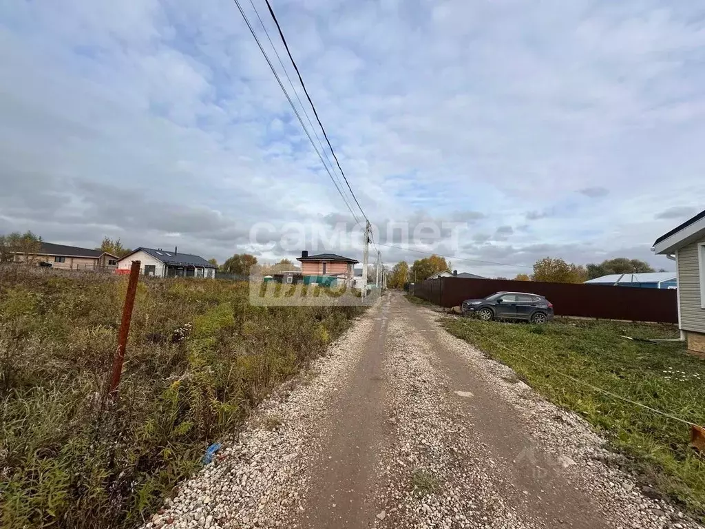 Участок в Московская область, Ленинский городской округ, с. Остров ул. ... - Фото 1