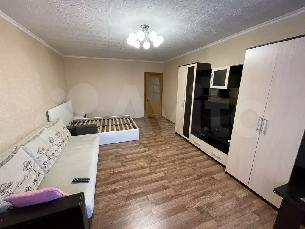 1-к. квартира, 48 м, 7/10 эт. - Фото 0