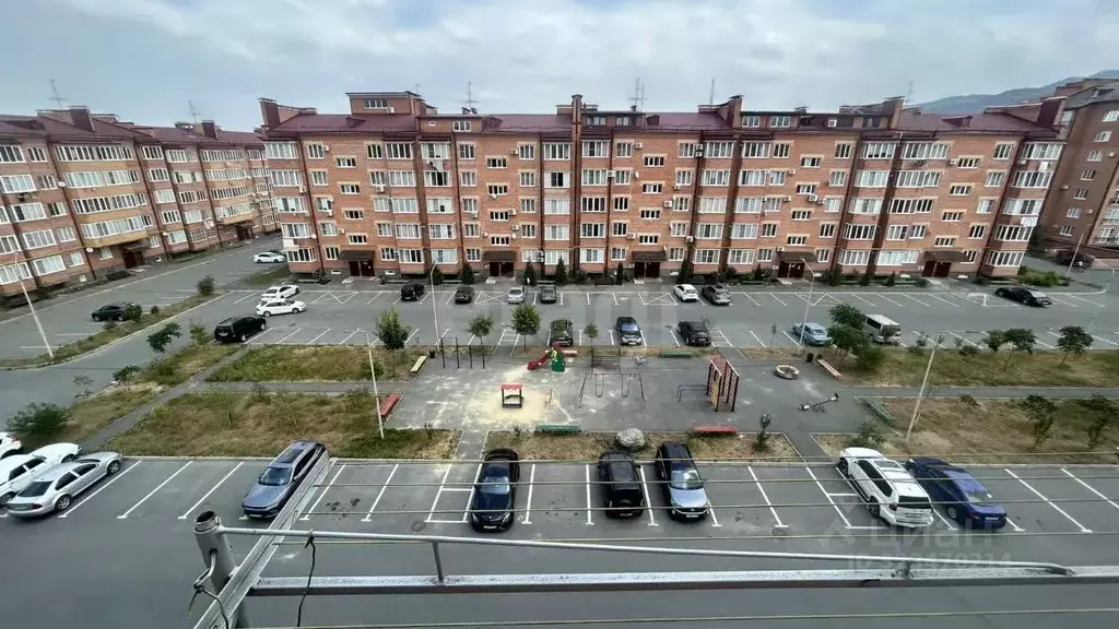 2-к кв. Северная Осетия, Владикавказ ул. Коблова, 1А (78.0 м) - Фото 1