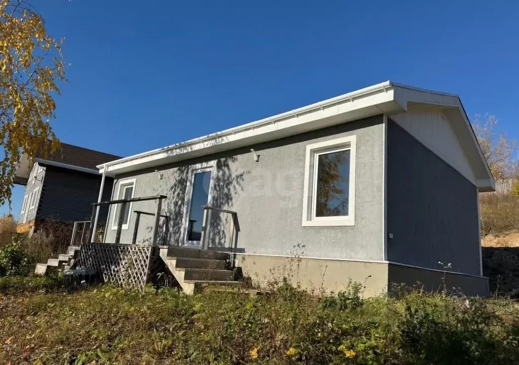 Дом в Пермский край, Добрянский муниципальный округ, Полазна рп ул. ... - Фото 1