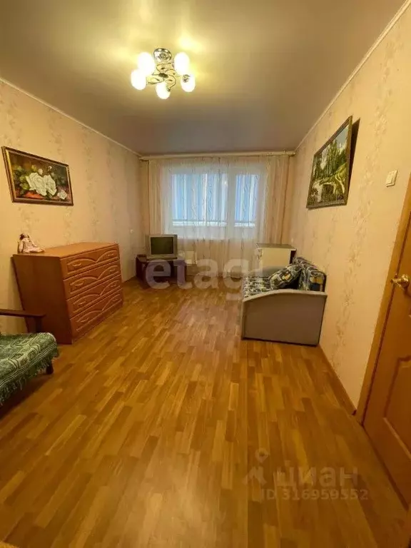 1-к кв. Самарская область, Тольятти ул. Автостроителей, 98 (33.2 м) - Фото 1