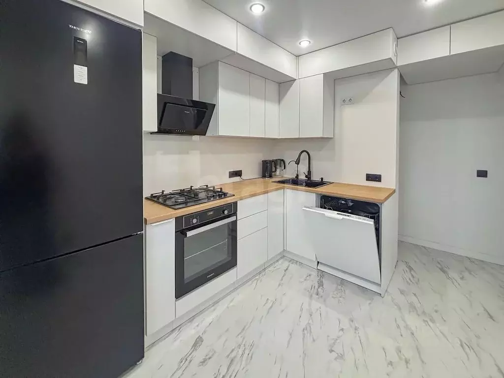 3-к кв. Псковская область, Псков ул. Лепешинского, 7 (62.5 м) - Фото 1