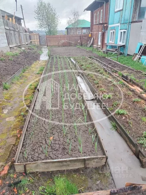 Дом в Пермский край, Добрянка ул. Кирова, 6 (20 м) - Фото 1