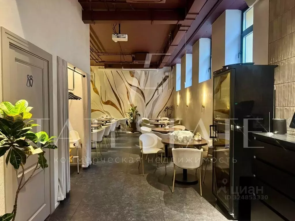 Помещение свободного назначения в Татарстан, Казань Большая Красная ... - Фото 2