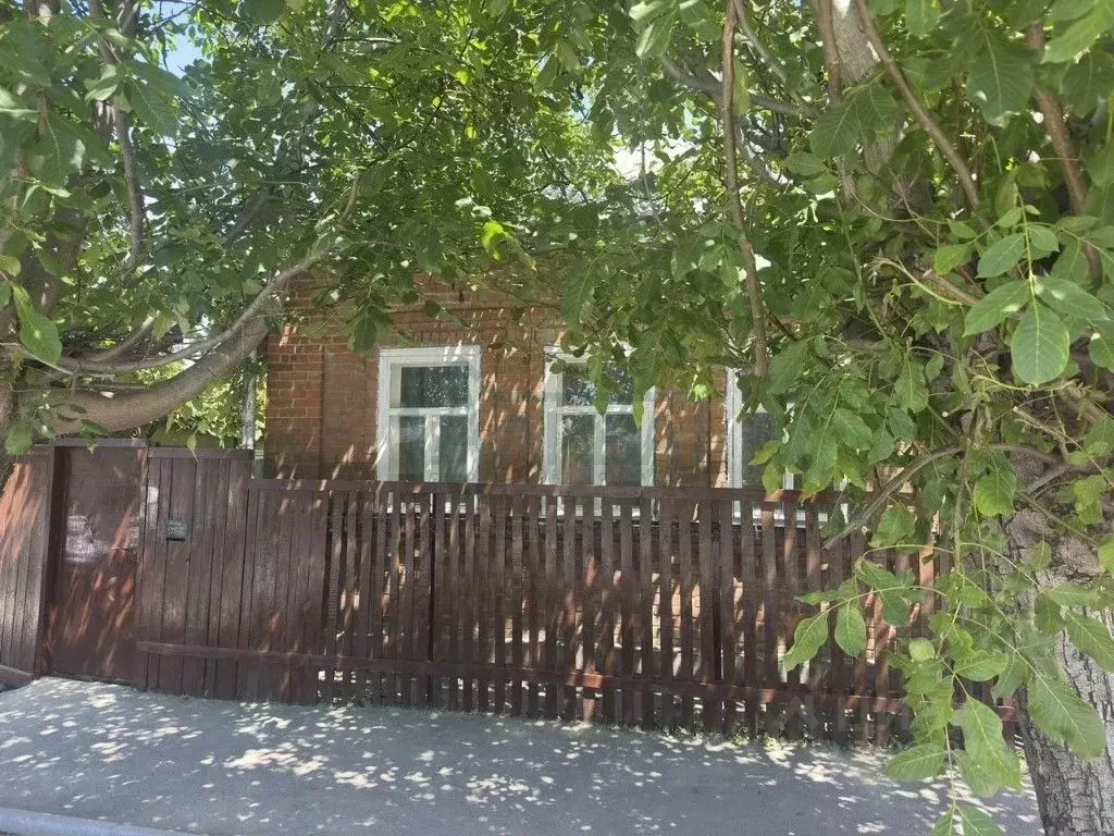 Дом в Ростовская область, Ростов-на-Дону пос. Орджоникидзе, ул. ... - Фото 0