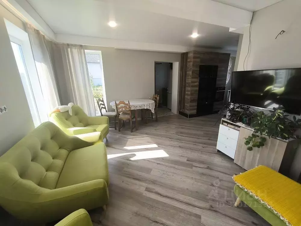 Дом в Самарская область, Волжский район, Черноречье с/пос, с. ... - Фото 2