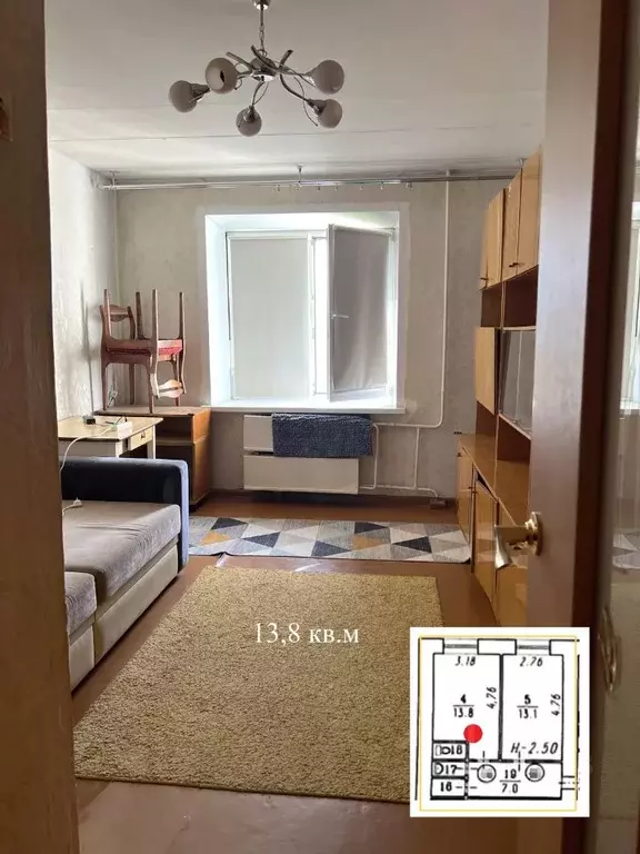 Комната Омская область, Омск просп. Космический, 97Ак3 (37.6 м) - Фото 1