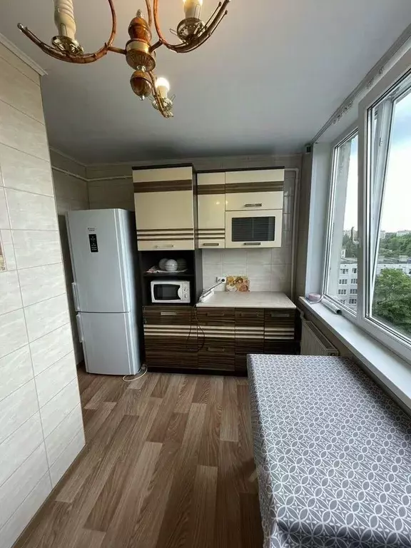 3-к кв. Ленинградская область, Кингисепп Большая Советская ул., 18 ... - Фото 1