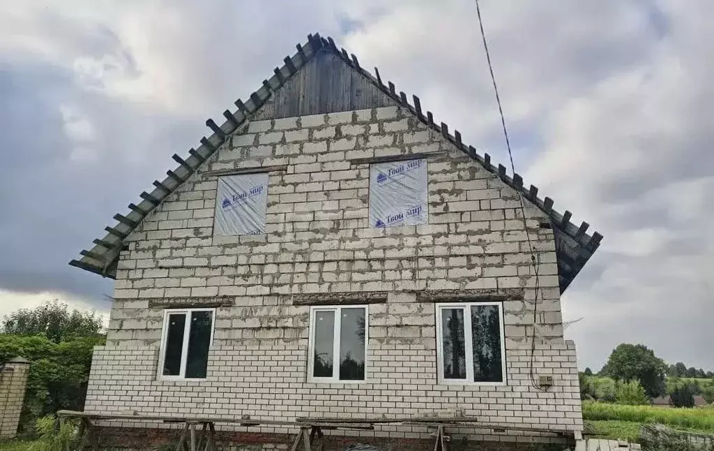 Дом в Орловская область, Орловский муниципальный округ, д. Образцово  ... - Фото 1