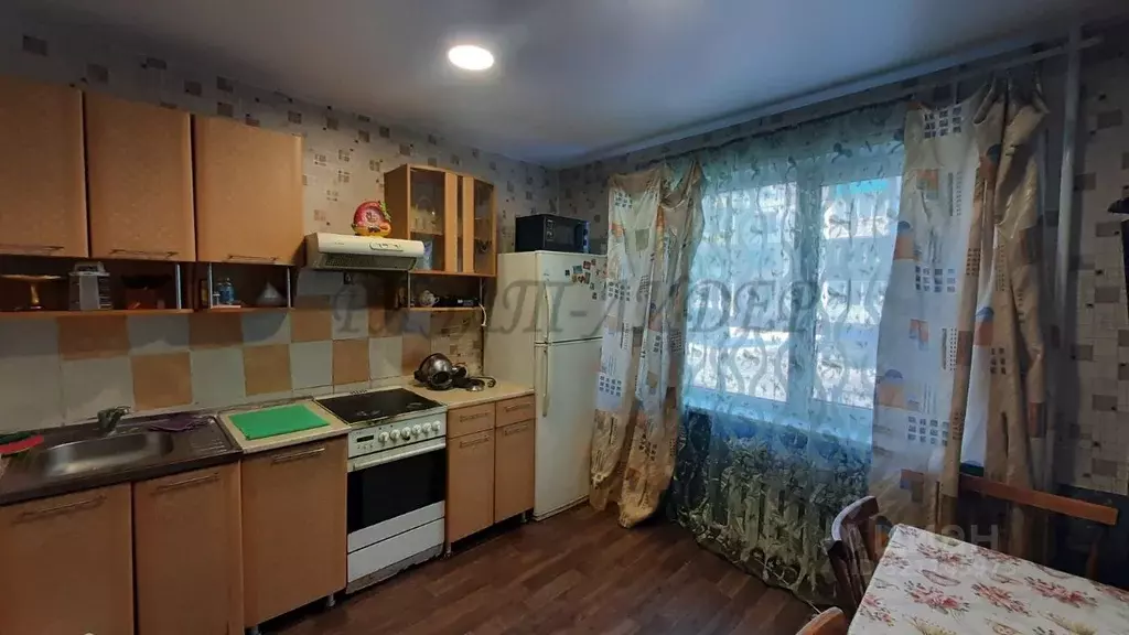 3-к кв. Алтай, Горно-Алтайск Алтайская ул., 8 (72.0 м) - Фото 1