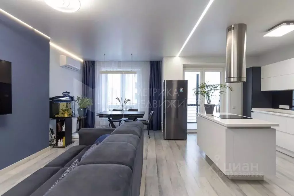 3-к кв. Тюменская область, Тюмень ул. Мельникайте, 30 (106.7 м) - Фото 1