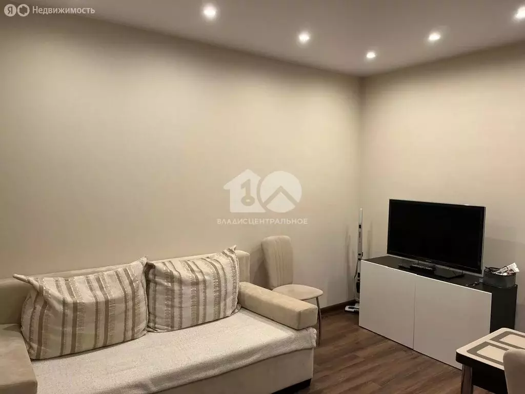 Квартира-студия: Новосибирск, улица Одоевского, 1/7 (19.3 м) - Фото 0