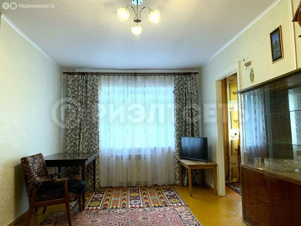 2-комнатная квартира: Мурманск, улица Марата, 6 (45 м) - Фото 1
