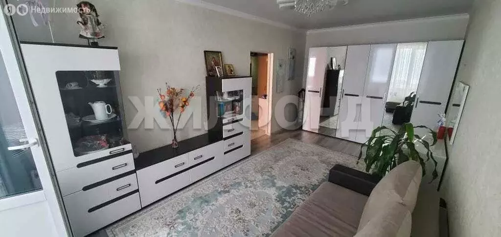1-комнатная квартира: Георгиевск, улица Дружбы, 8 (48 м) - Фото 0