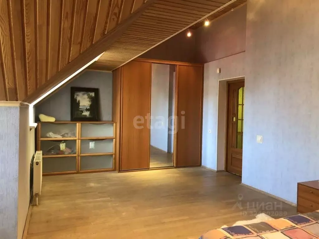 Таунхаус в Свердловская область, Екатеринбург ул. Расковой, 29 (282 м) - Фото 1