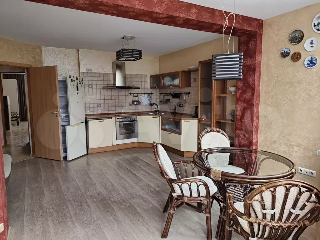 2-к. квартира, 105 м, 3/6 эт. - Фото 0