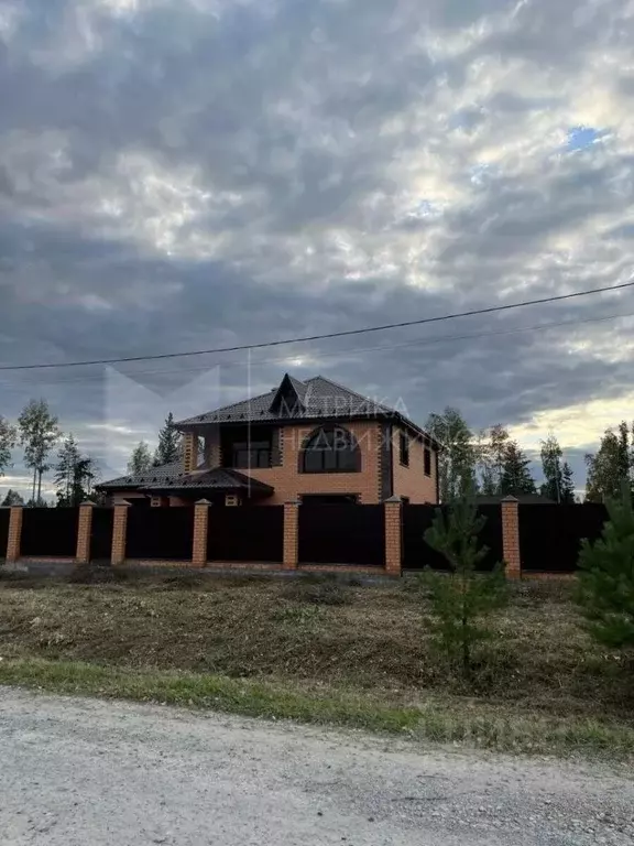 Коттедж в Тюменская область, Нижнетавдинский муниципальный округ, с. ... - Фото 1