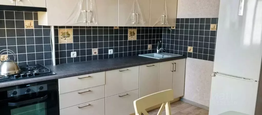 2-к кв. Астраханская область, Астрахань Московская ул., 89 (67.4 м) - Фото 2