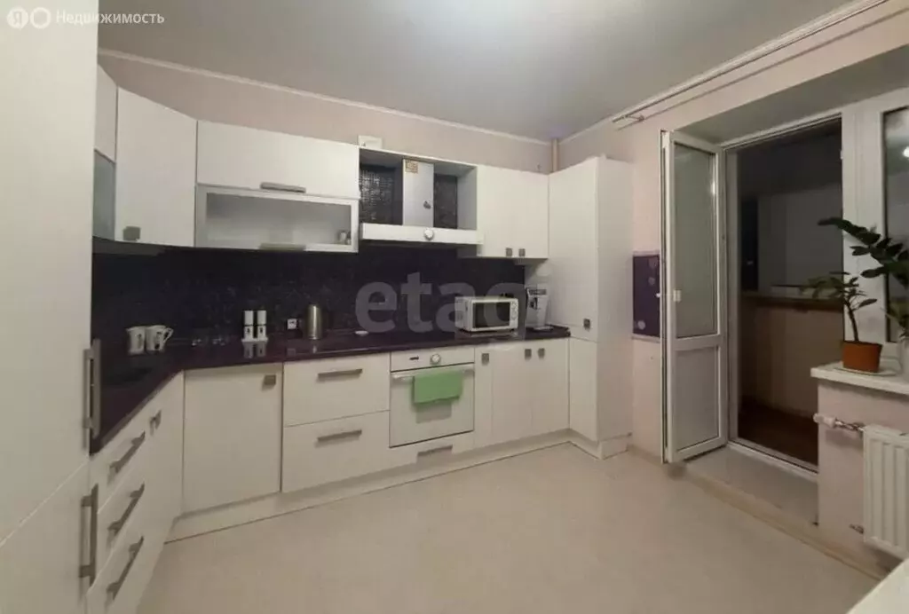 2-комнатная квартира: Белгород, Гостенская улица, 12 (80.4 м) - Фото 1