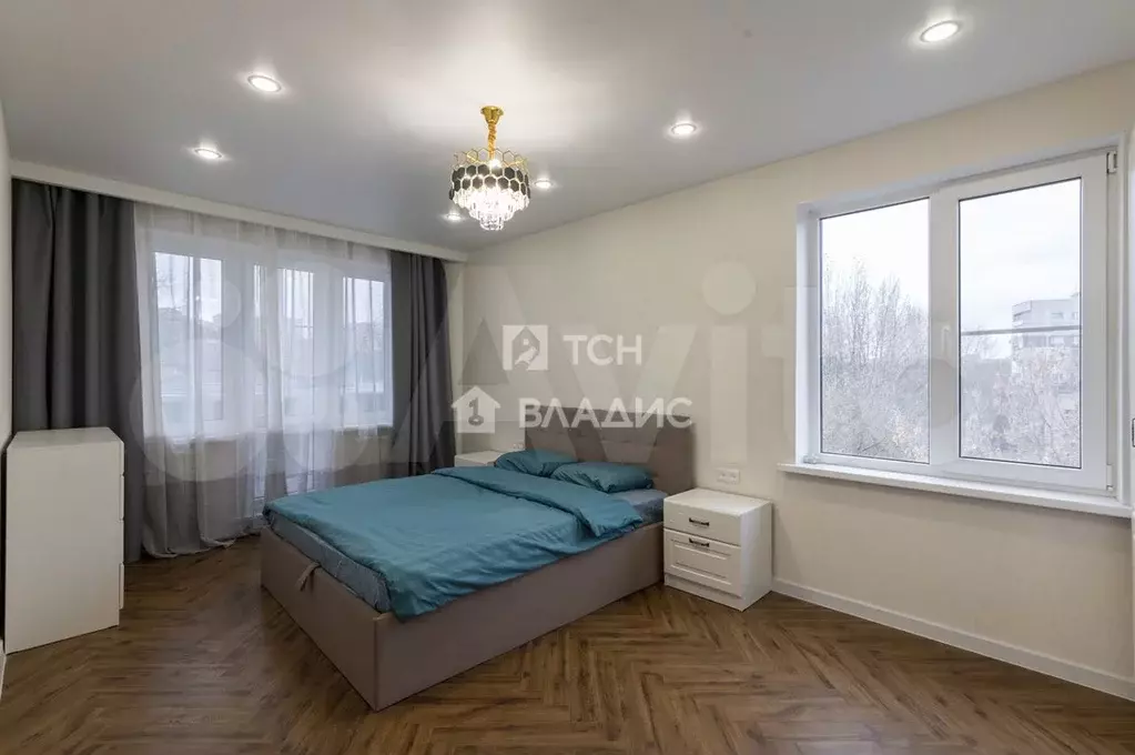 2-к. квартира, 43,5 м, 5/5 эт. - Фото 1