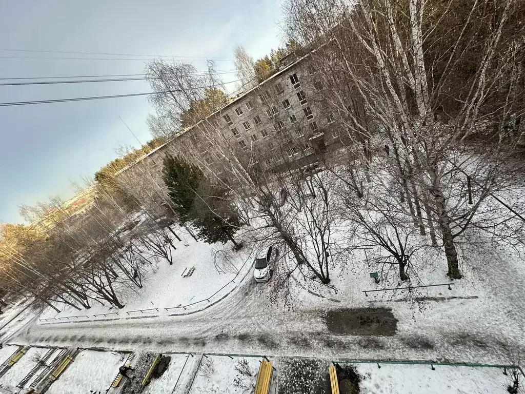 2-к. квартира, 43 м, 5/5 эт. - Фото 0