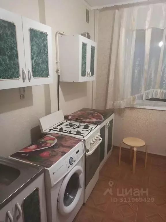 1-к кв. Ростовская область, Батайск ул. Северный Массив, 13 (37.0 м) - Фото 0