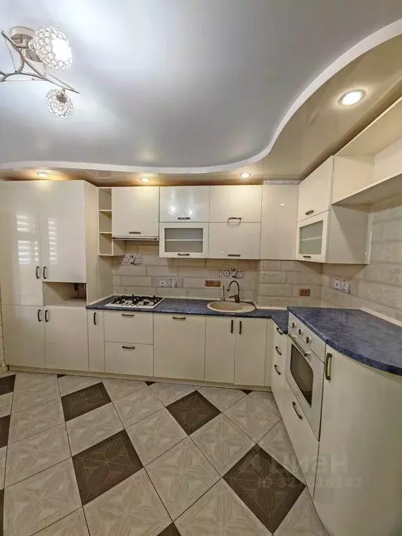 2-к кв. Чувашия, Новочебоксарск Советская ул., 59А (67.3 м) - Фото 1