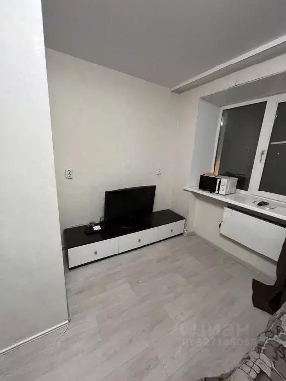 Студия Томская область, Томск Черемошники мкр, ул. 5-й Армии, 26 (13.0 ... - Фото 1