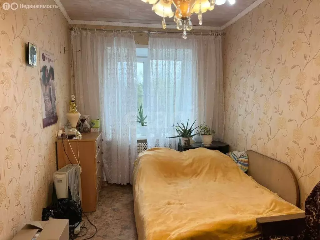 3-комнатная квартира: посёлок городского типа Ветлужский, улица ... - Фото 1