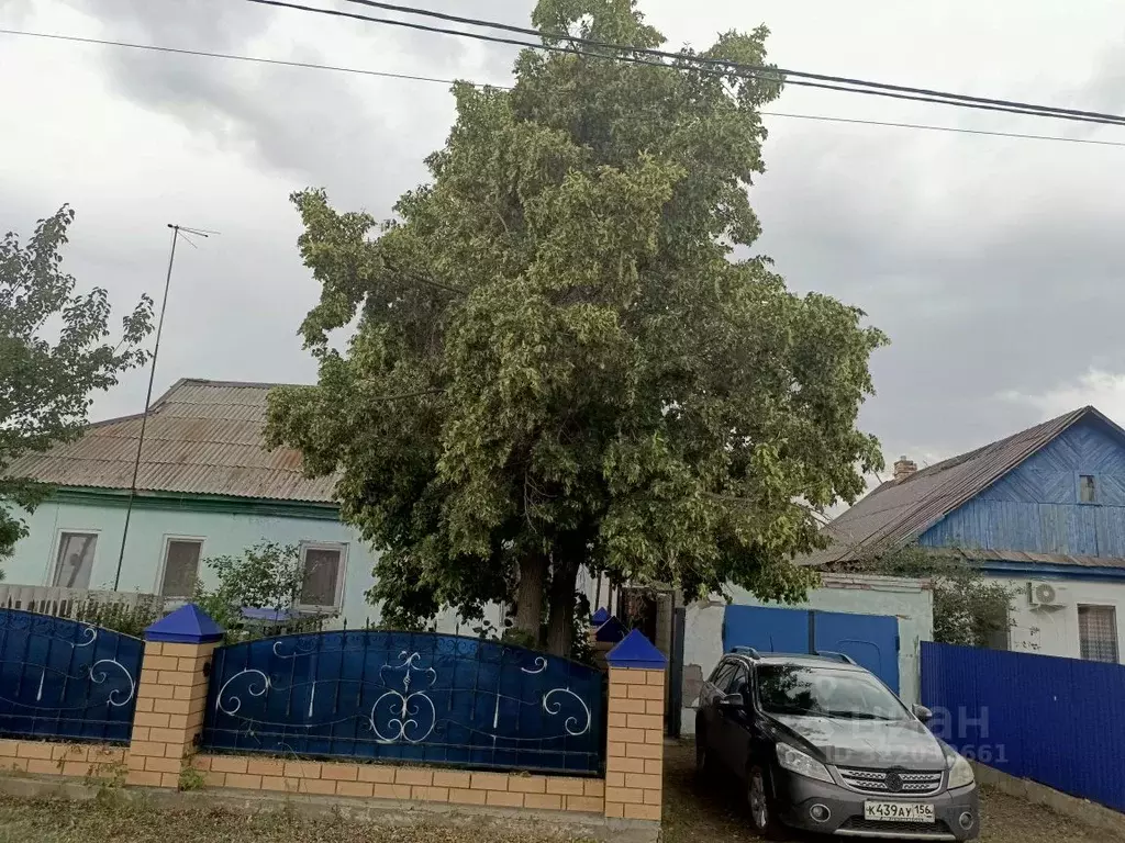 Дом в Оренбургская область, Орск пос. Первомайский, ул. Новоорская, 96 ... - Фото 0