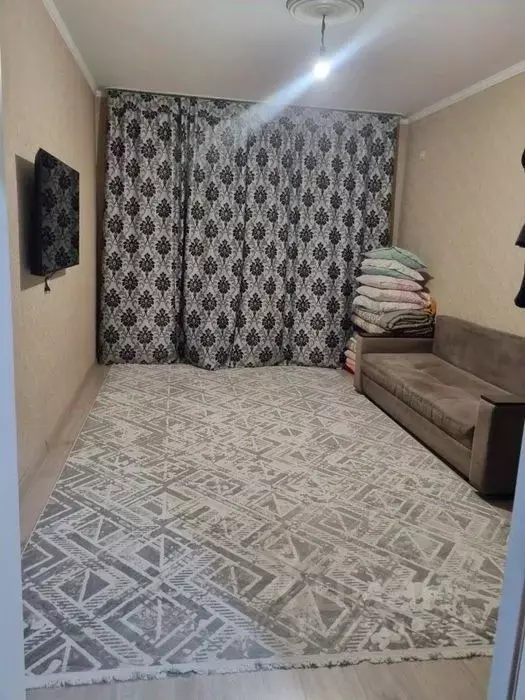 1-к кв. Тыва, Ак-Довурак Строительная ул., 33Б (39.0 м) - Фото 0