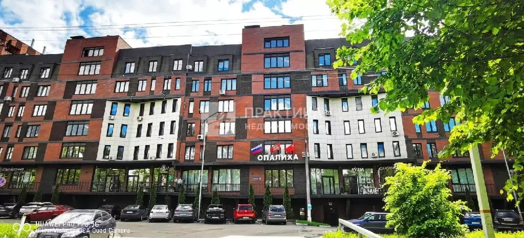 Продается 2-комнатная квартира - Фото 1