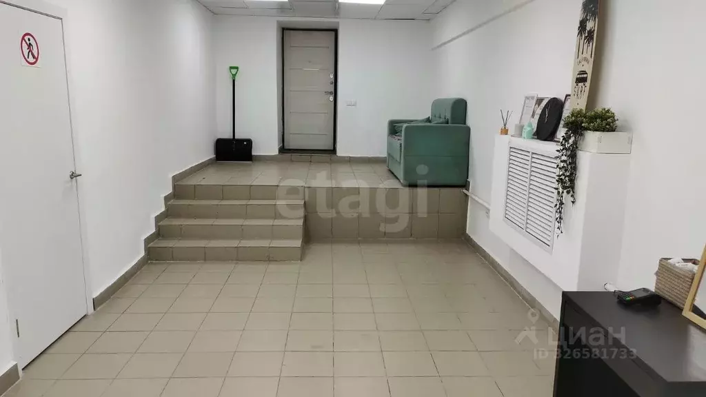 Помещение свободного назначения в Татарстан, Казань ул. Мидхата ... - Фото 1