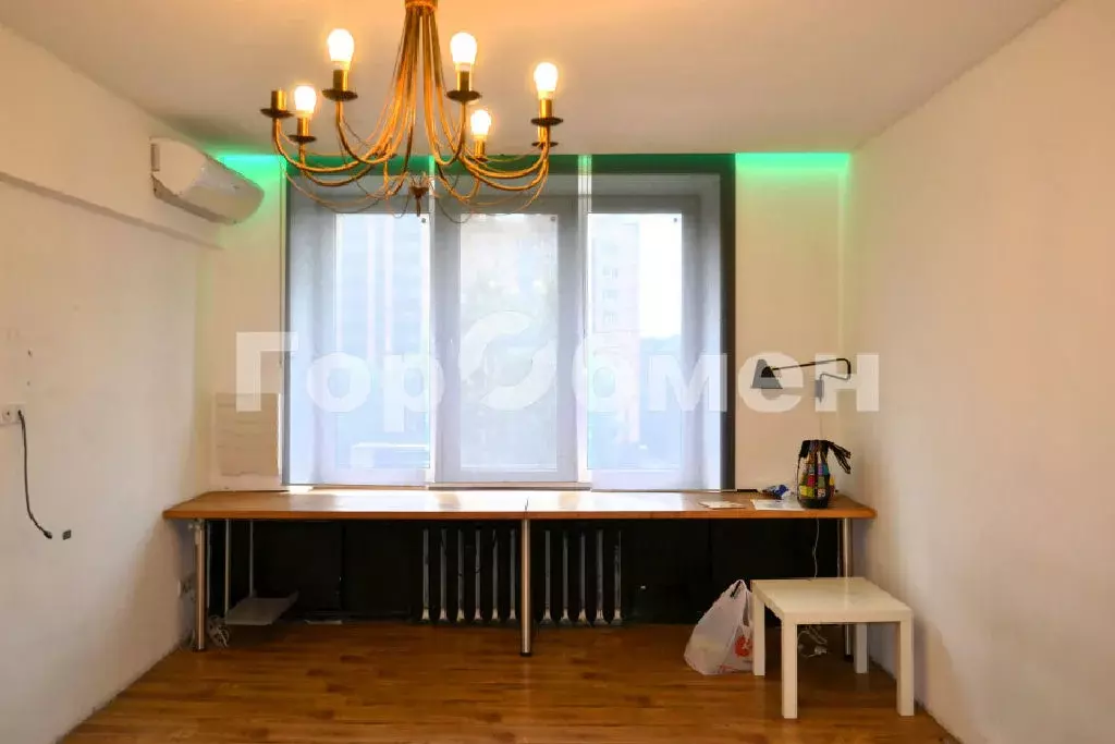 Продается комната в 3-комнатной квартире - Фото 1