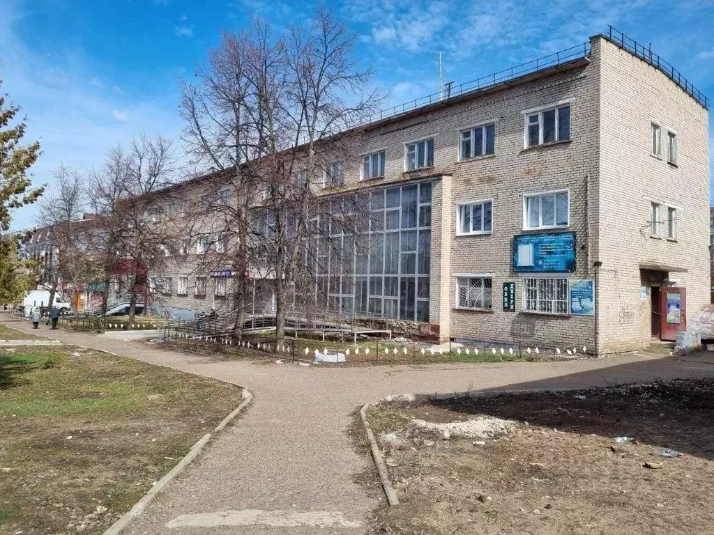 Помещение свободного назначения в Кировская область, Вятские Поляны ... - Фото 1