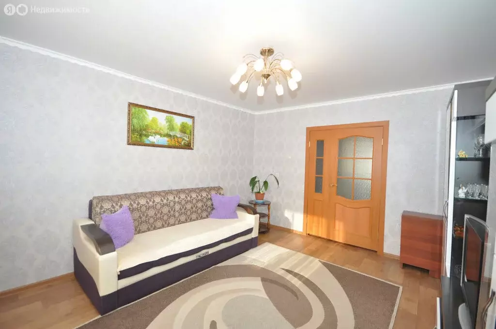 4-комнатная квартира: Казань, Карагандинская улица, 6А (71.8 м) - Фото 1