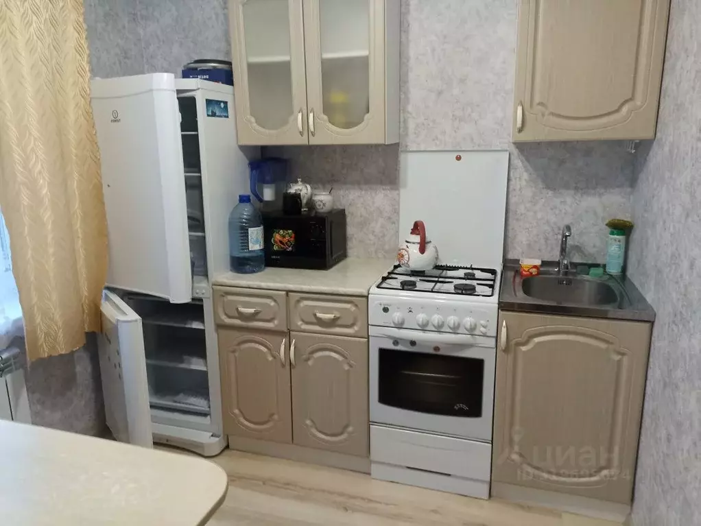 1-к кв. Коми, Сыктывкар ул. Славы, 14 (33.1 м) - Фото 0