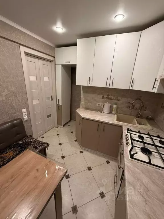 2-к кв. Брянская область, Брянск ул. Молодой Гвардии, 77 (47.9 м) - Фото 2