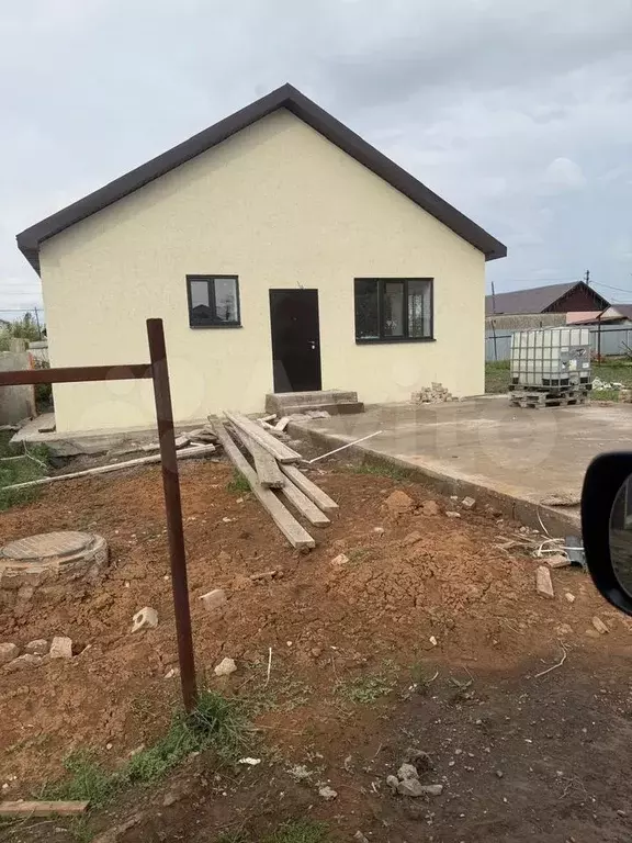 Дом 100 м на участке 5 сот. - Фото 1