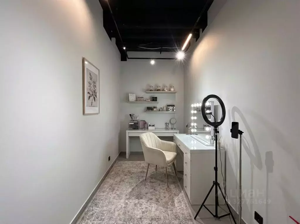 Помещение свободного назначения в Москва ул. Михайлова, 31А (11 м) - Фото 1