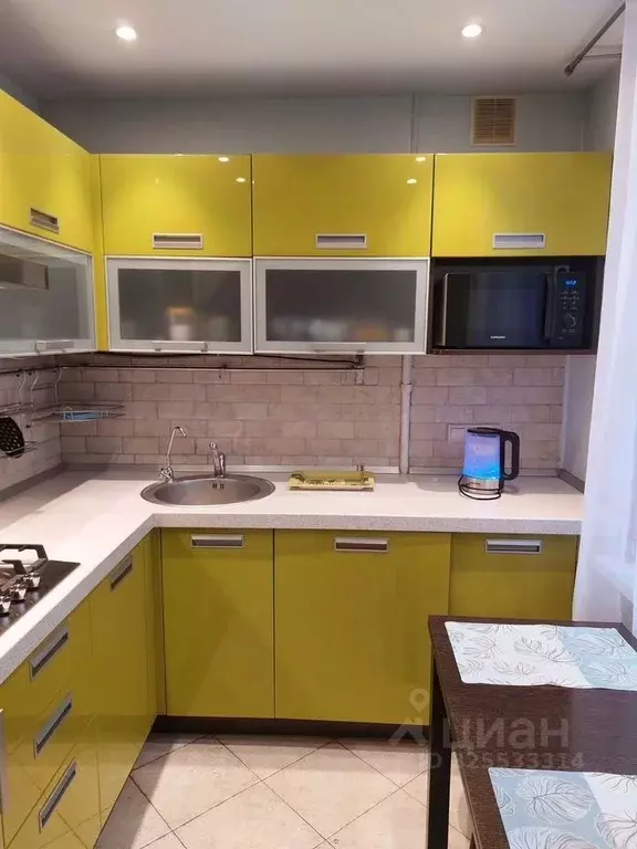 2-к кв. Москва ул. Академика Ильюшина, 1К1 (44.0 м) - Фото 1