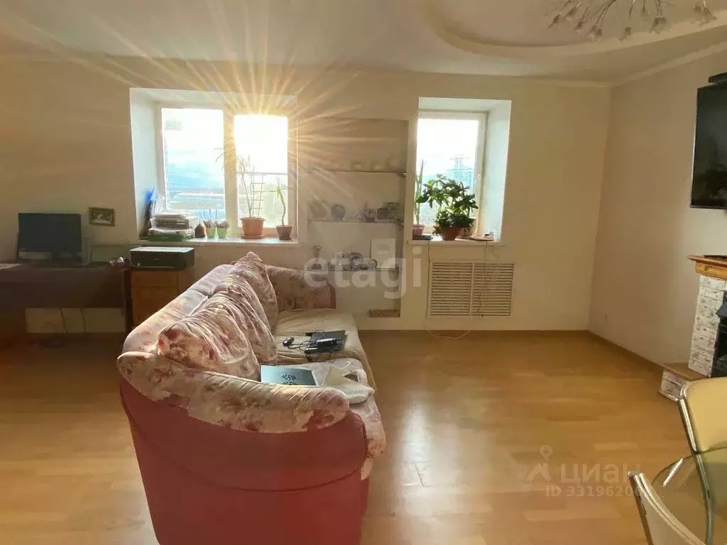 4-к кв. Коми, Сыктывкар ул. Морозова, 117А (124.5 м) - Фото 1