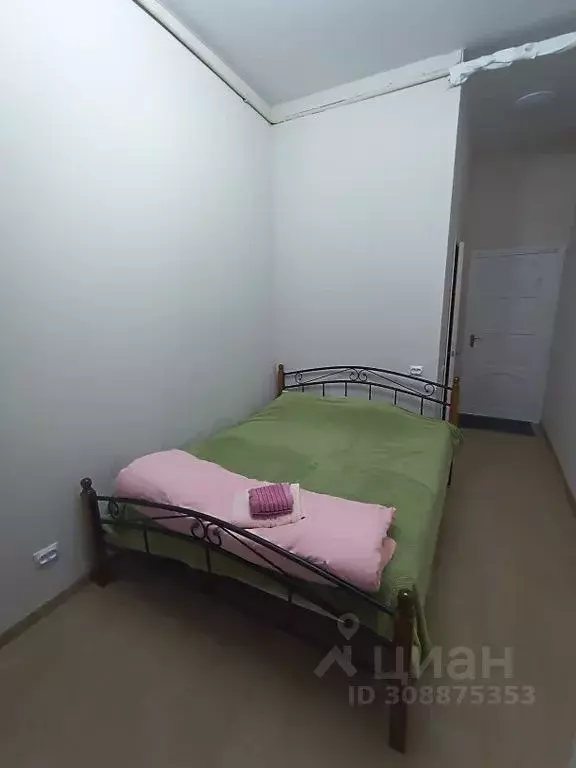 Комната Смоленская область, Смоленск Большая Советская ул., 37 - Фото 1