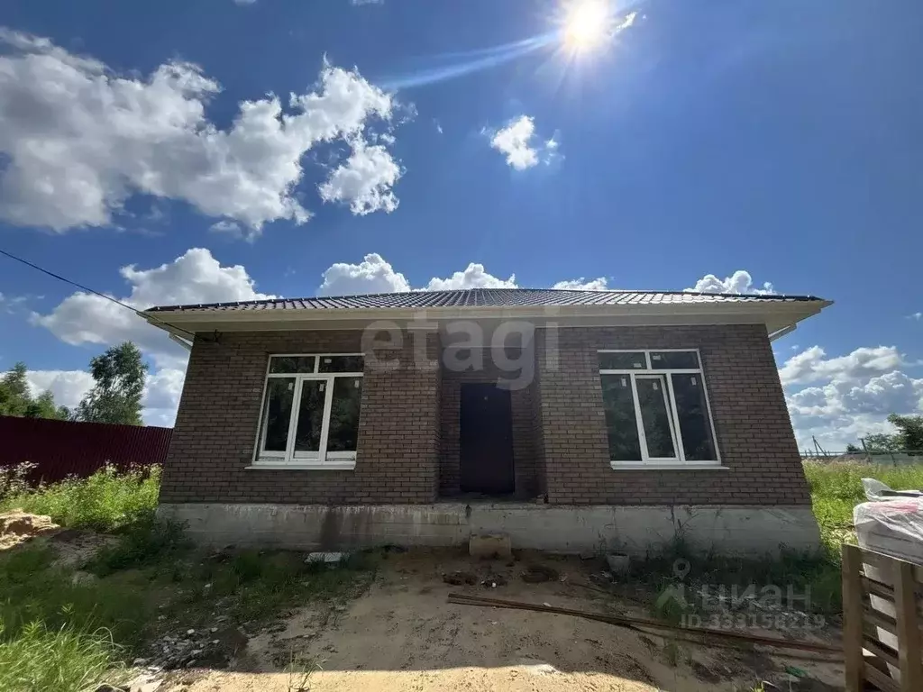 Дом в Тульская область, Тула городской округ, д. Дементеево 8 (110 м) - Фото 1